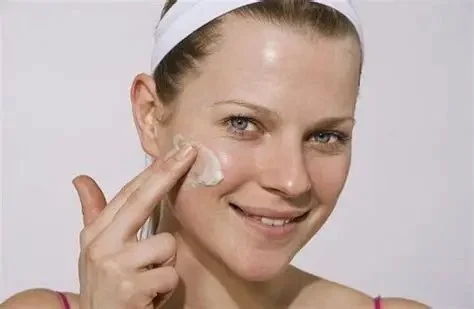 How to Get Rid of Oily Skin Using Natural Remedies