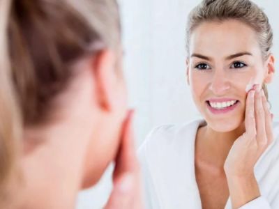 How to Treat Skin Tightness with Hydrating Skin Care Products