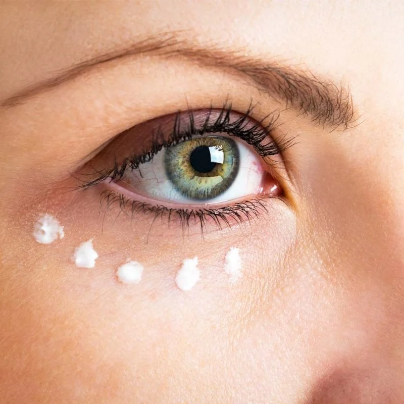 How To Brighten Your Puffy Eyes With These 10 Tips