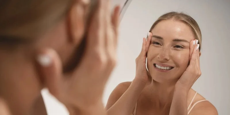 How to Treat Dehydrated Skin and Restore Moisture