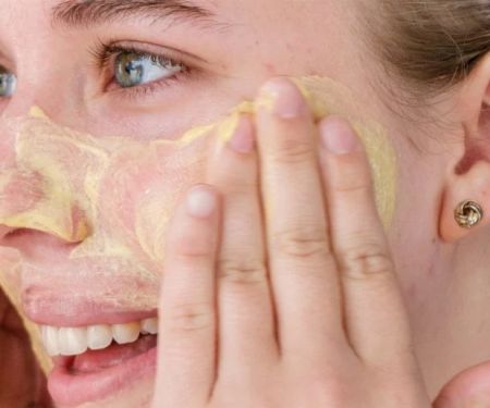 How To Avoid Blackheads And How To Manage It