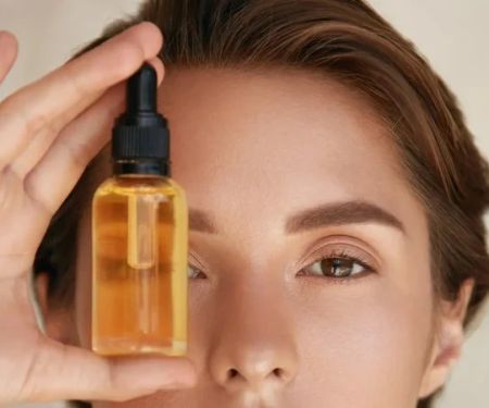 How to Choose the Right Face Oil for Your Skin Type