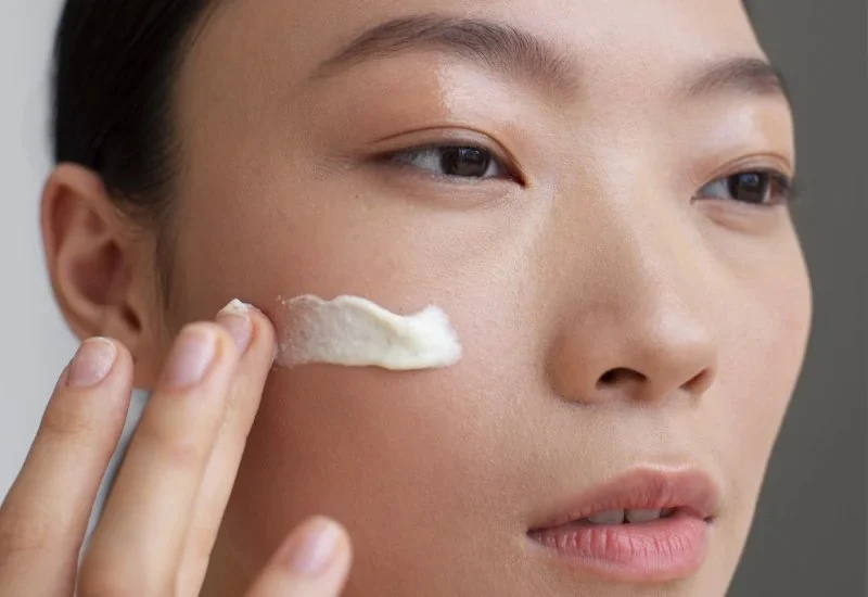 How to Get Rid of Skin Blemishes with the Right Skin Care Ingredients