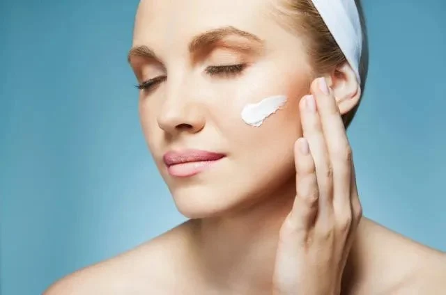 The Best Skincare Routines for People Over 40: What You Need to Know