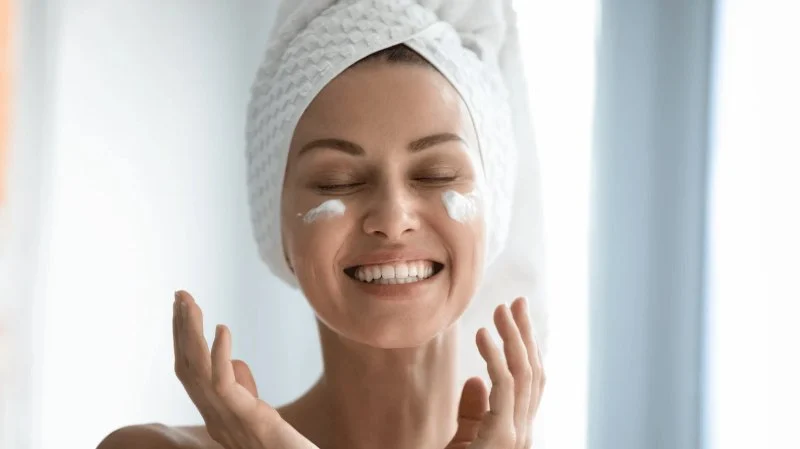 The Best Skin Care Tips for Reducing Stress-Induced Skin Issues