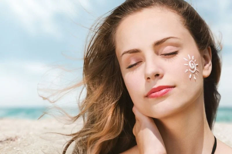 How to Protect Your Skin from Blue Light Exposure with Simple Tips