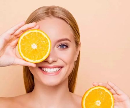 The Benefits of Vitamin C for Your Skin and How to Use It