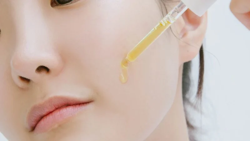 Why You Should Add Jojoba Oil to Your Skin Care Routine for Maximum Hydration