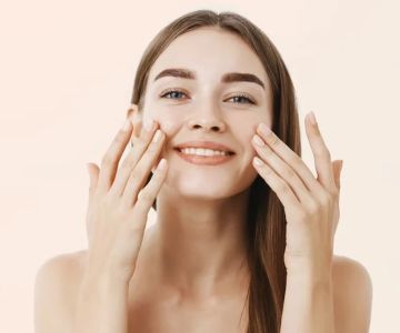 The Benefits of Collagen for Skin and How to Boost Production Naturally