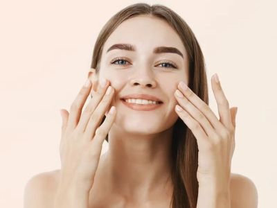 The Benefits of Collagen for Skin and How to Boost Production Naturally