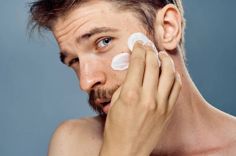 The Best Skincare Routine for Men with Sensitive Skin