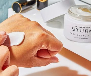 The Ultimate Guide to Choosing the Best Face Cream for Dry Skin