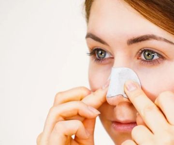 How to Get Rid of Clogged Pores and Blackheads with Simple Solutions