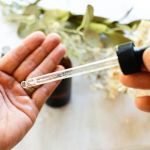 How to Use Natural Oils to Nourish and Hydrate Your Skin Effectively