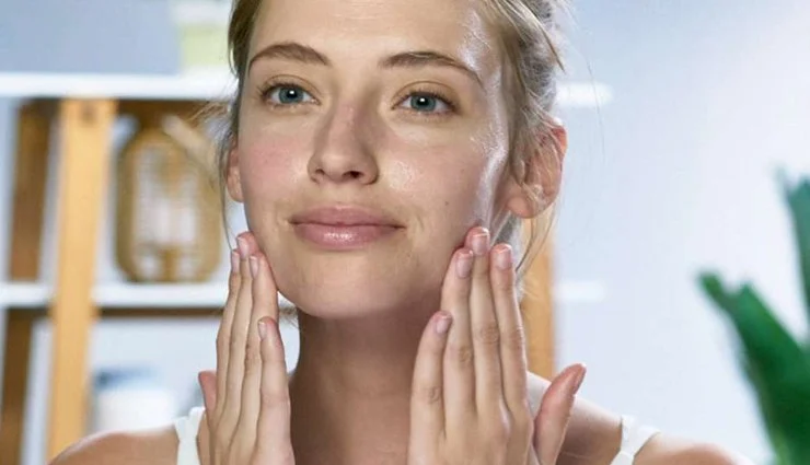 Step-by-Step Guide to Using an Oil-Based Cleanser for Radiant Skin