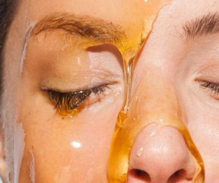 The Benefits of Using Honey in Your Skin Care Routine for Healthier Skin