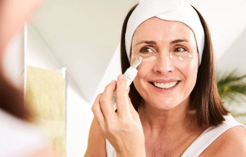 The Best Products for Reducing the Appearance of Fine Lines: Expert Recommendations