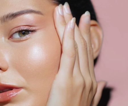 The Best Products for Achieving a Glass Skin Look: Expert Recommendations