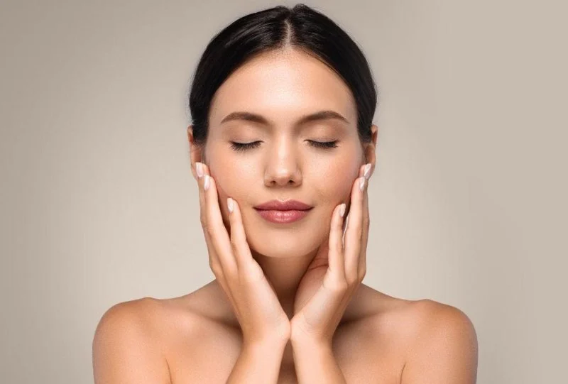 How to Get Glowing Skin with Minimal Effort