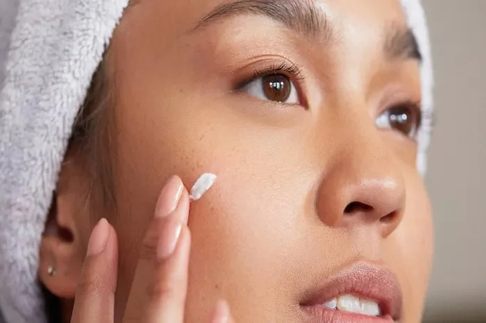 Best Skin Care Tips for Managing Oily Skin Without Drying Out