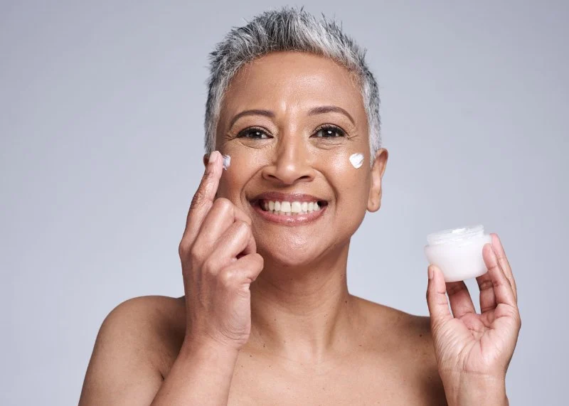 Anti-Aging Skincare: What Works and What Doesn’t?