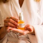How to Use Facial Oils for Maximum Hydration and Glowing Skin