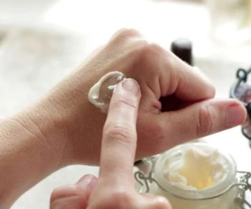 How to Treat Dry Skin on Your Body with Simple Hydrating Tips