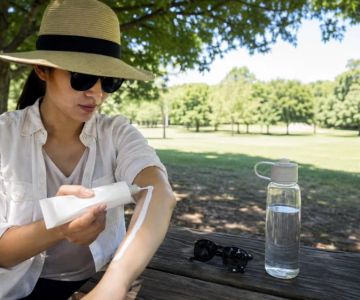 Sunscreen Reapplication: Timing, Coverage, and Limits